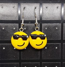 Ohrringe silberfarben Smiley mit Sonnenbrille